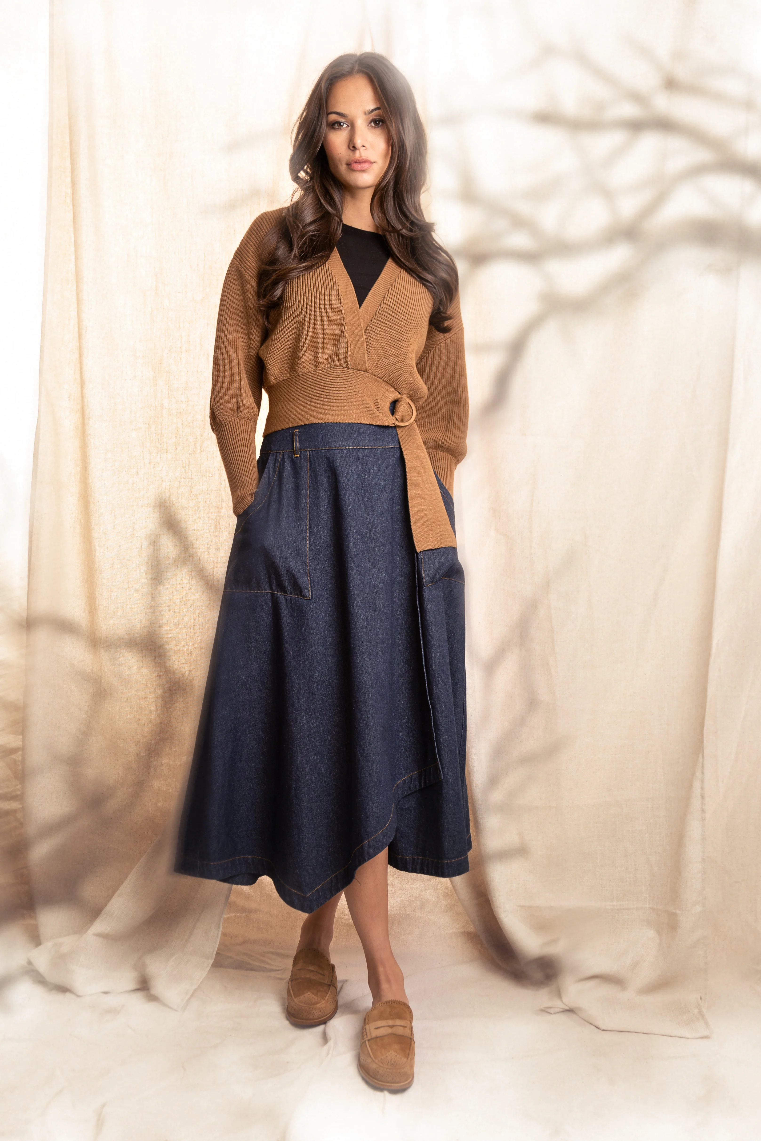 DARK DENIM WRAP SKIRT - Image 4